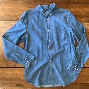 Banana Republic denim shirt